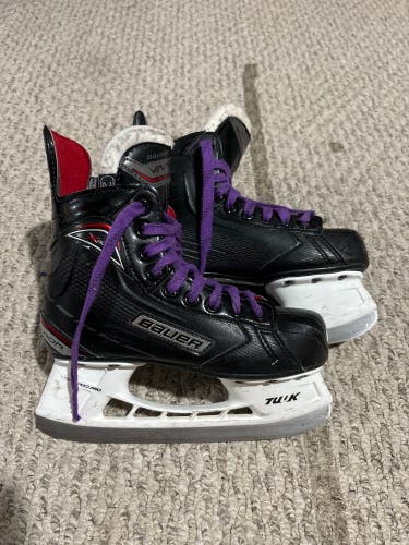 Junior Bauer Vapor X400 Hockey Skates Size 2.0