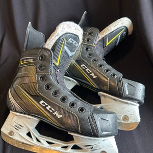 CCM Tacks 9060