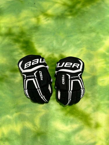 Black Used Junior Bauer Supreme S150 Gloves 11"