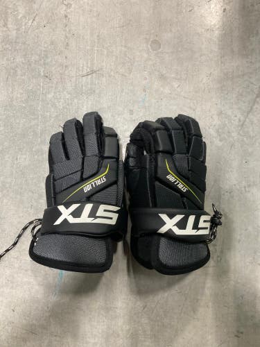 Black Used STX Stallion 200 Lacrosse Gloves Small