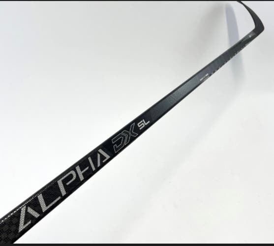 New Senior Warrior Right Handed Toe Pattern Pro Stock Alpha DX Pro Team Hockey Stick