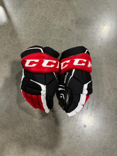 Black Used Junior CCM Tacks 9060 Gloves 12"