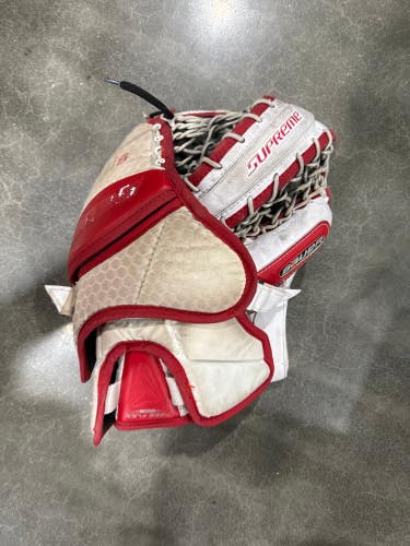 Red Used Senior Bauer Supreme S190 Goalie Gloves Regular