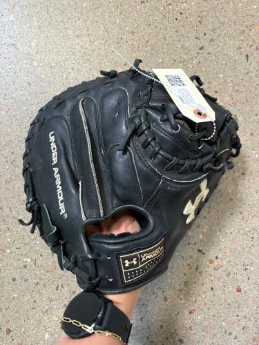 Black Used Under Armour Flawless Right Hand Throw Catcher's Baseball Glove 34"