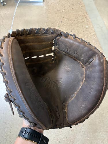 Brown Used Rawlings Player Preferred Right Hand Throw Catcher's Baseball Glove 33"