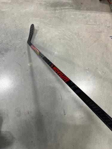 Used Senior Warrior Novium Hockey Stick Right Handed W28 75 Flex