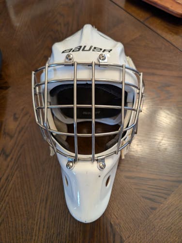 Used Senior Bauer 940 Goalie Mask