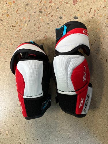 Used Junior Large CCM Jetspeed ft6 Elbow Pads