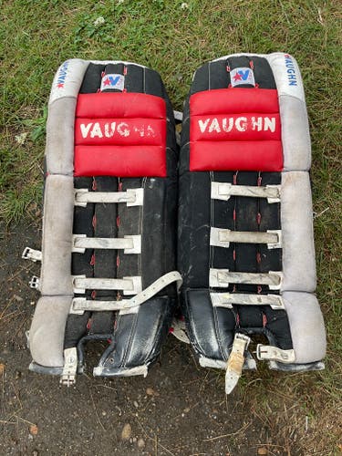 Vintage 32" Vaughn Legacy VPG 950 Goalie Leg Pads