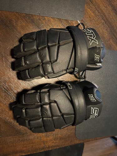 Stx stallion 300 lacrosse gloves size 12
