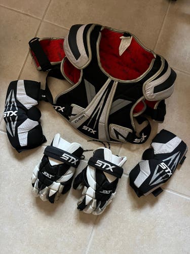 Lacrosse equipment ! Chest elbow gloves medium