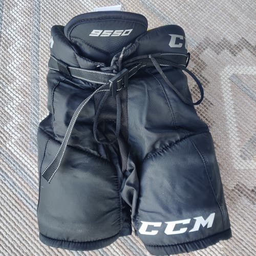 Used Small CCM Tacks 9550 Hockey Pants