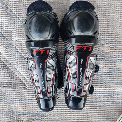 Used Youth CCM JetSpeed FT1 9" Shin Pads