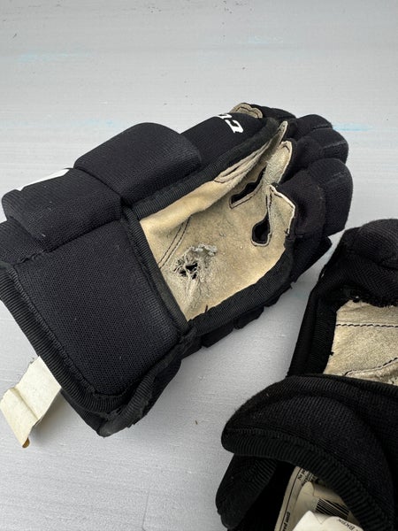 CCM Hockey Gloves - Black - size 11"
