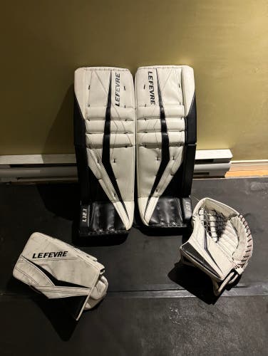 Used   Regular L12.1 Goalie Full Set