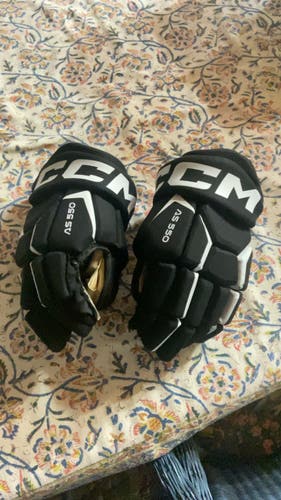 CCM 14" Tacks AS 550 Gloves
