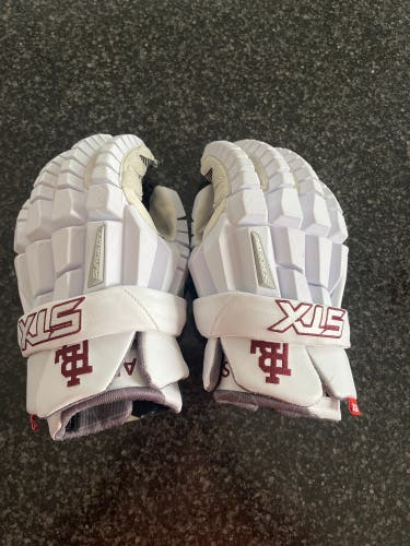 Boys Latin Used  STX Large Surgeon RZR Lacrosse Gloves