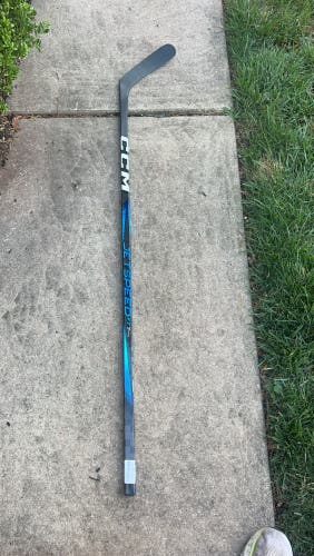 New CCM Right Handed P29 Jetspeed FT7 Pro Hockey Stick