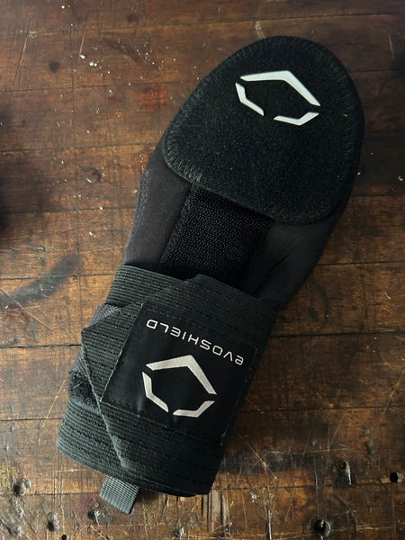 Black Used Senior EvoShield Wrist Guards Sliding mitt