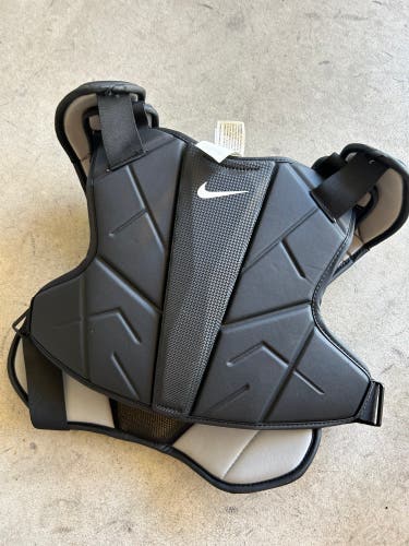 Used Lacrosse Nike Vapor Chest Pad
