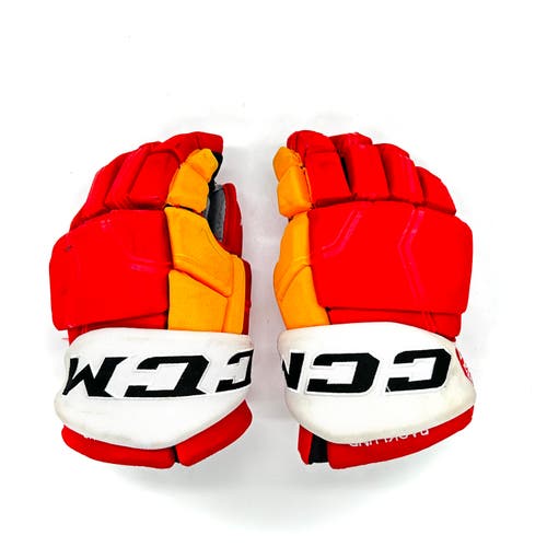 CCM HGQLPP - Used NHL Pro Stock Gloves - Mikael Backlund (Red/White/Orange)
