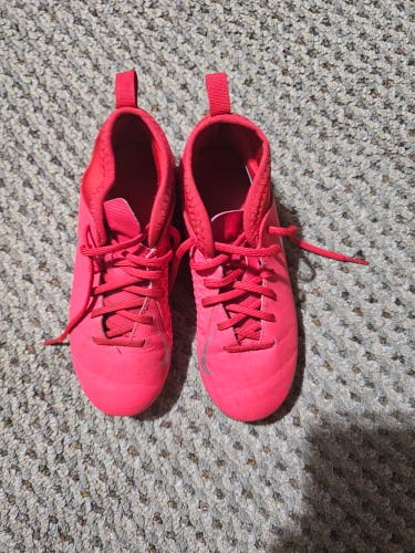 Red Used 1 Nike Phantom VSN Cleats