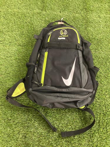 Used Nike LAX World bag