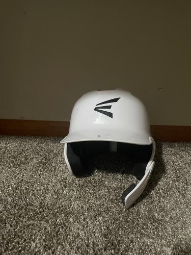 Used White Easton Baseball Helmet With Chin Guard Size 6 1/2-7 1/2