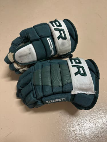 Used  Bauer 13" Pro Series Gloves