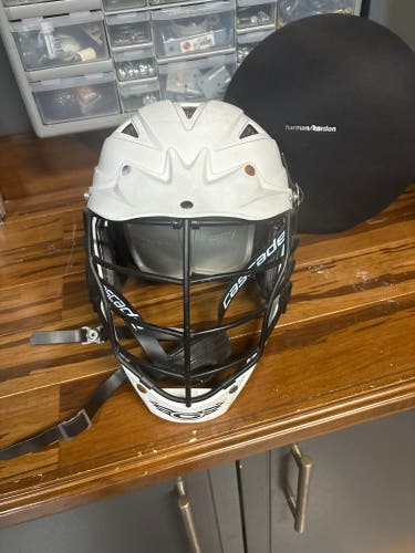 lacrosse CPV R helmet