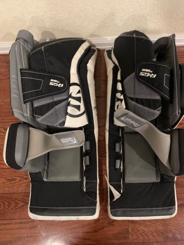 Warrior Junior Leg Pads 24 +1 R/G5