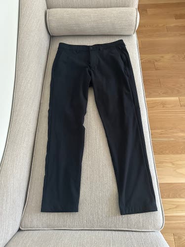 Black lululemon pants