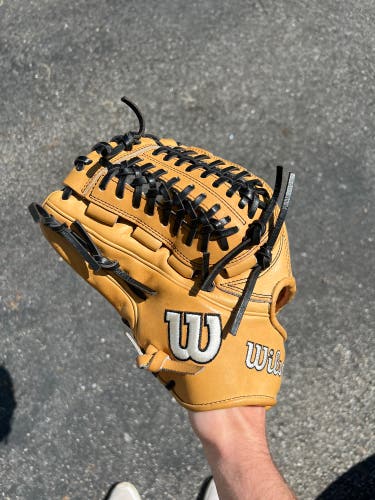 New Pitcher's 11.75" A2K Baseball Glove