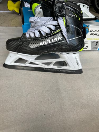 Bauer Pro Goalie Skates Size 6.0