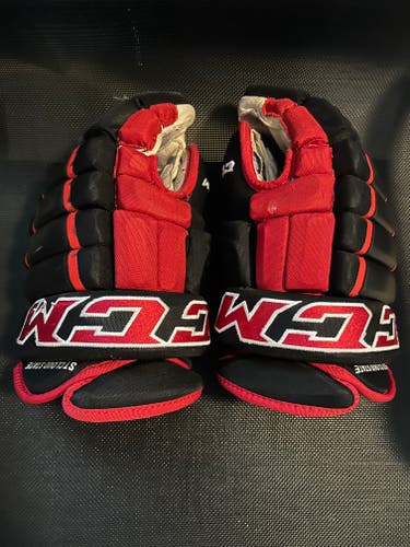 St. Cloud State Hockey Used CCM Tacks 4 Roll Gloves 14" Pro Stock