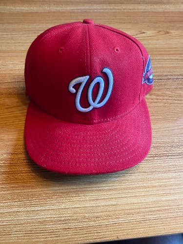 Washington Nationals Red Hat with 10 Year Anniversary  Patch