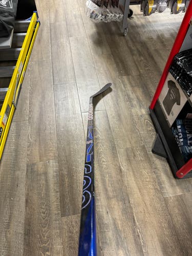 Senior Sher-Wood Code tmp Pro Right Handed Hockey Stick P92