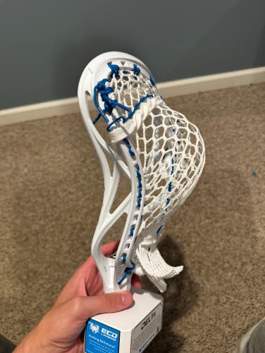 Lacrosse stick stringing service