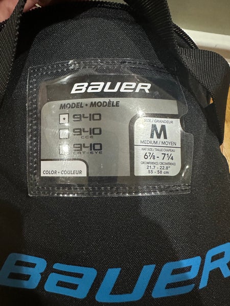 NEW Bauer 940 Goalie Helmet | SidelineSwap | Buy and Sell on SidelineSwap