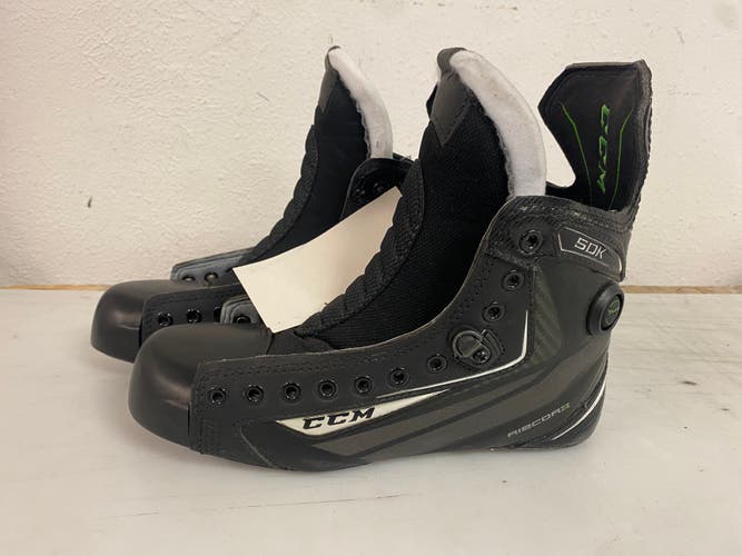 CCM 50K Mens Pro Stock Hockey Skates Size 8.5 In-line 62411