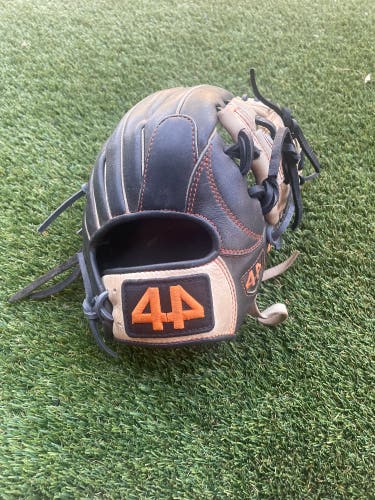 Used  Infield 11.75" C2 Baseball Glove