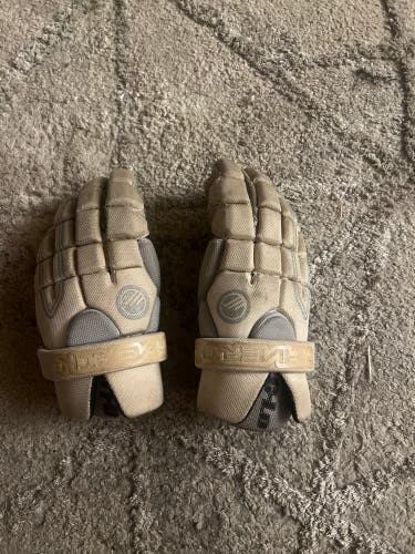 Used  Maverik 13" Lacrosse Gloves