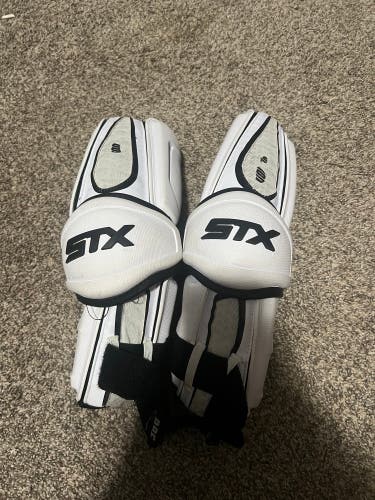 Stallion 500 Elbow Pad