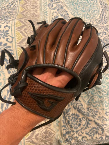 2022 Pitcher's 12" Pro series Baseball Glove