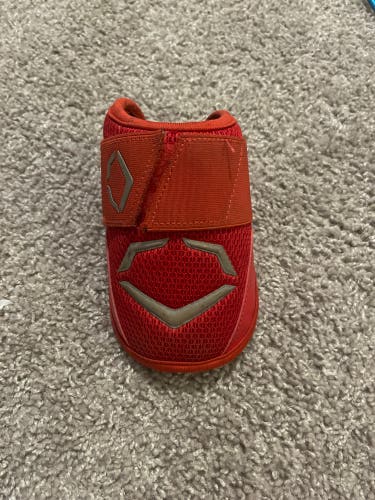 Evoshield Elbow Guard Red Adult Size