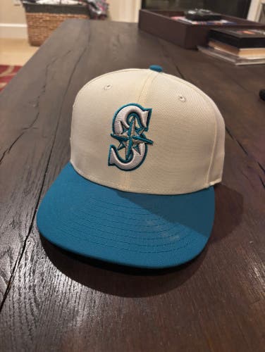 Mariners 2001 All Star Game Hat 7 1/2