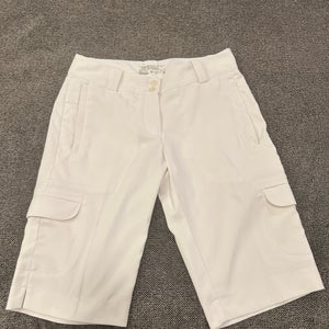 Nike Golf women’s cargo shorts size 2