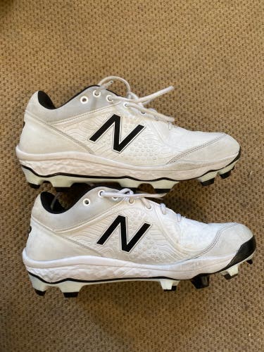 Size 10.5 New Balance Molded Cleats