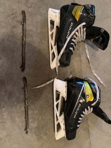 Bauer Ultrasonic Goalie Skates With Carbon Blades