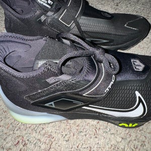 Black New Men's Low Top Metal Nike Force Zoom Trout 8 Elite